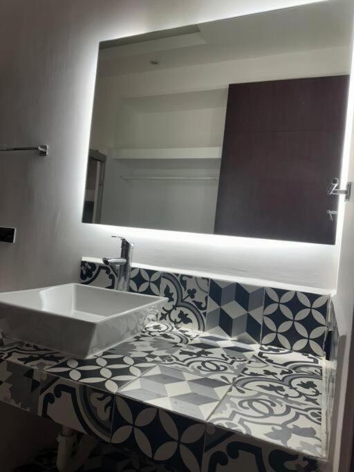 Mid-498 Centro Apartment เมริดา ภายนอก รูปภาพ