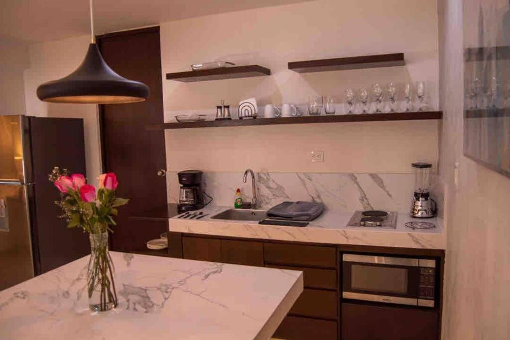 Mid-498 Centro Apartment เมริดา ภายนอก รูปภาพ